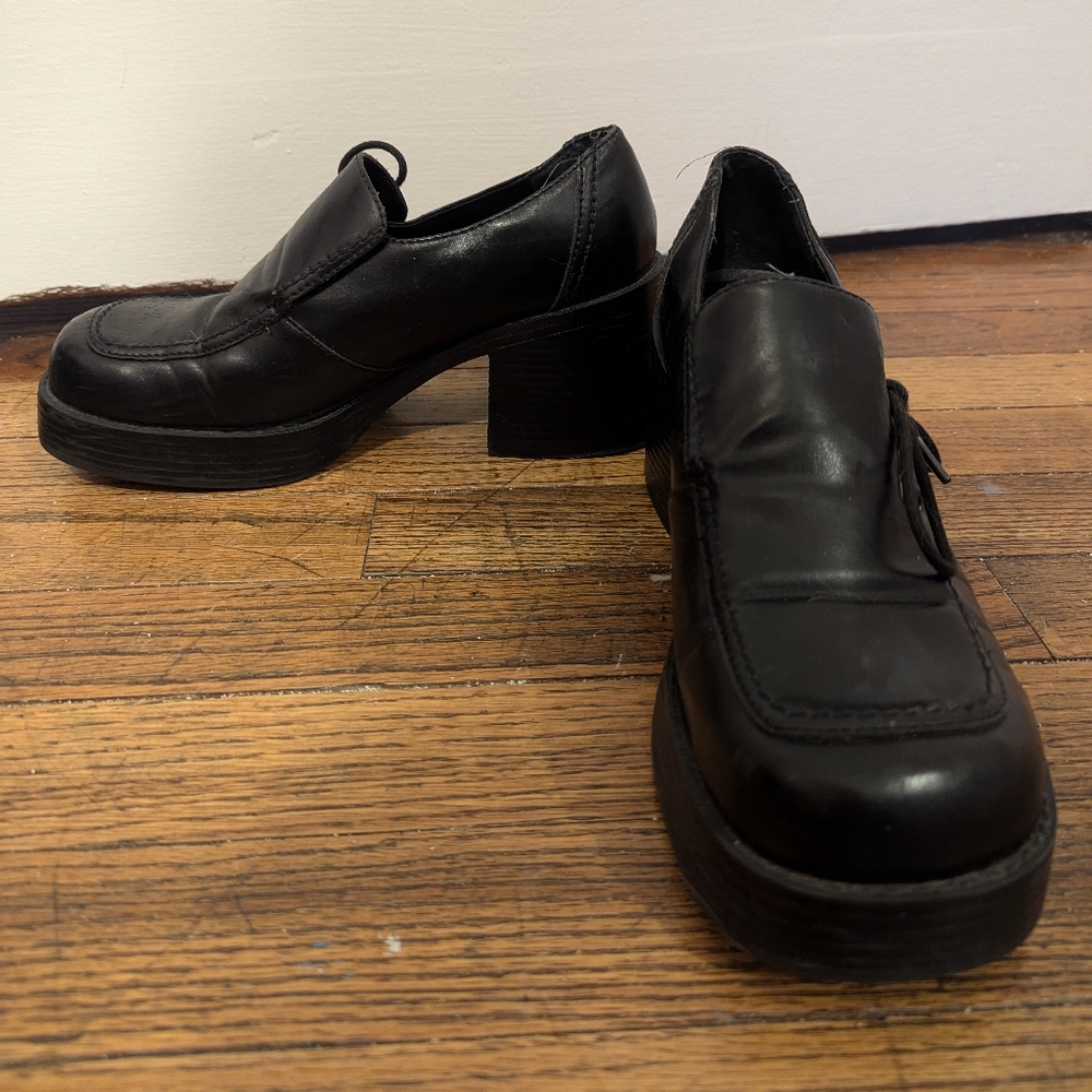 Vintage Mudd Shiva Loafers/Mary Jane's Women's 9.5